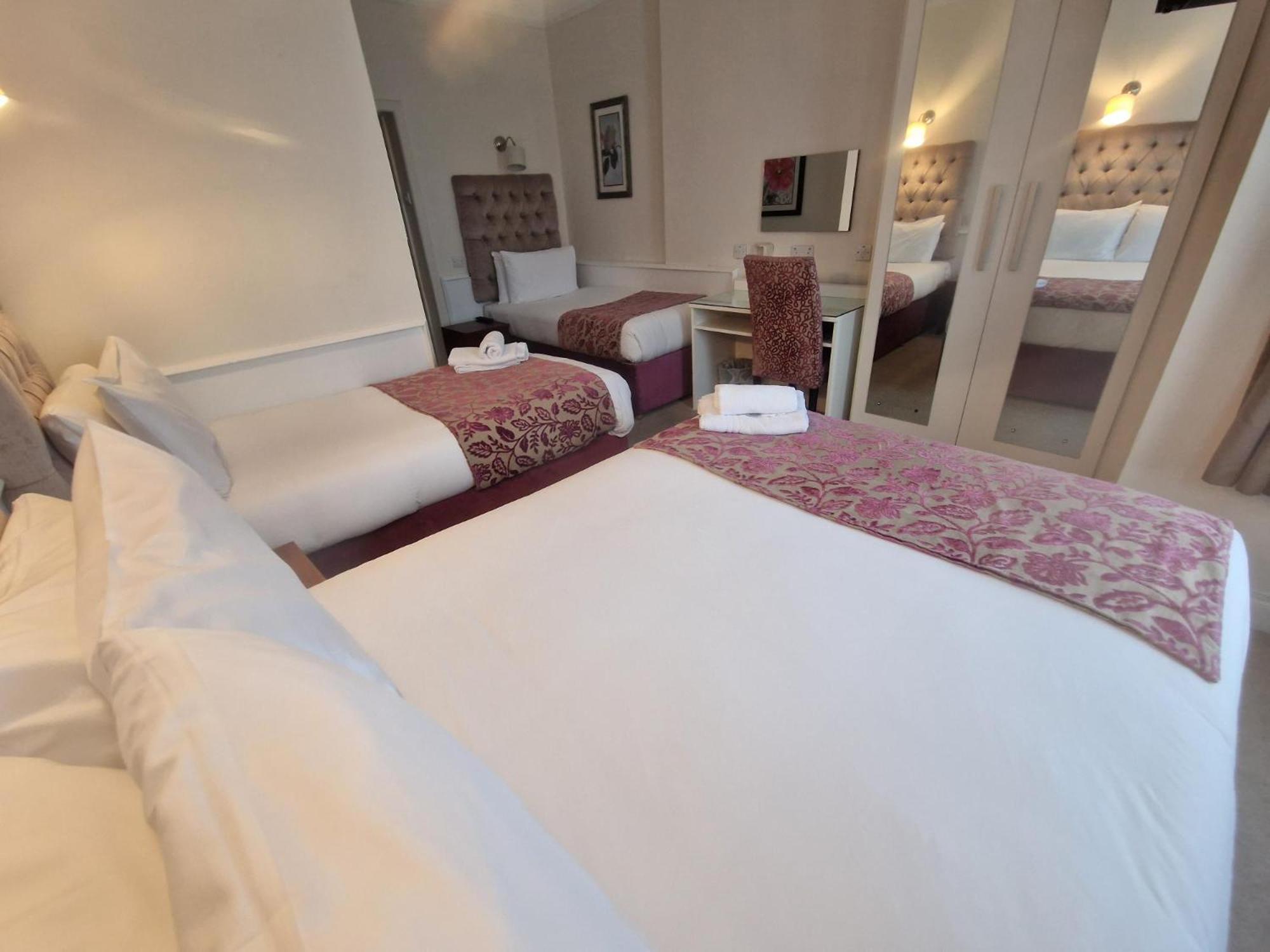 Maples House Hotel, Dublin